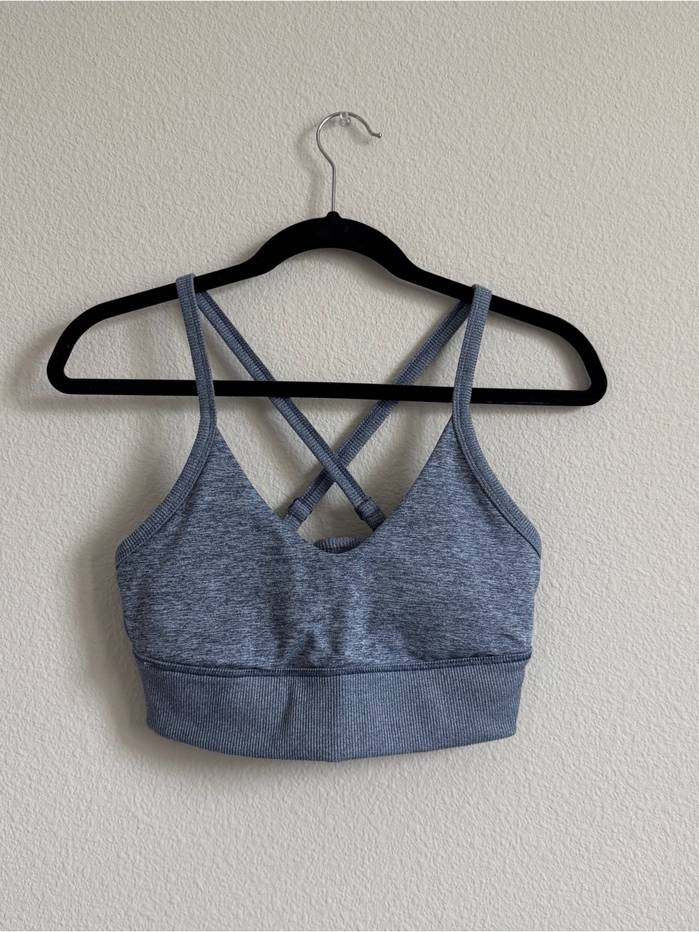 Aerie The Hugger Sports Bra Crisscross Adjustable Womens Medium